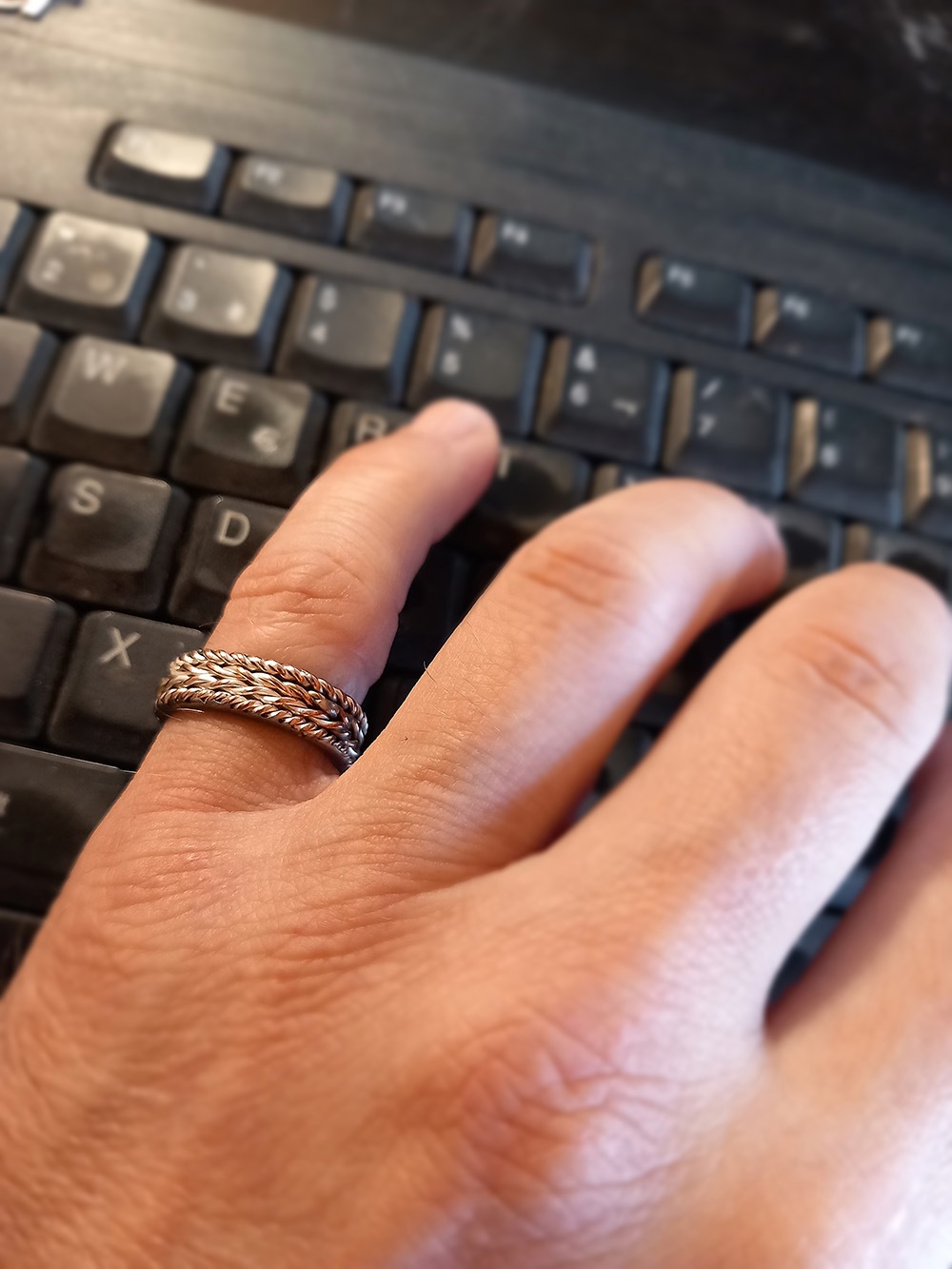 Anillo de Metal Politrençat